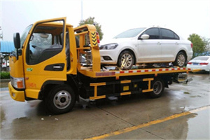 东营市附近拖车救援24小时服务热线